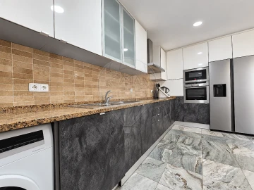 Apartamento T3 para Venda em Póvoa de Santa Iria e Forte da Casa