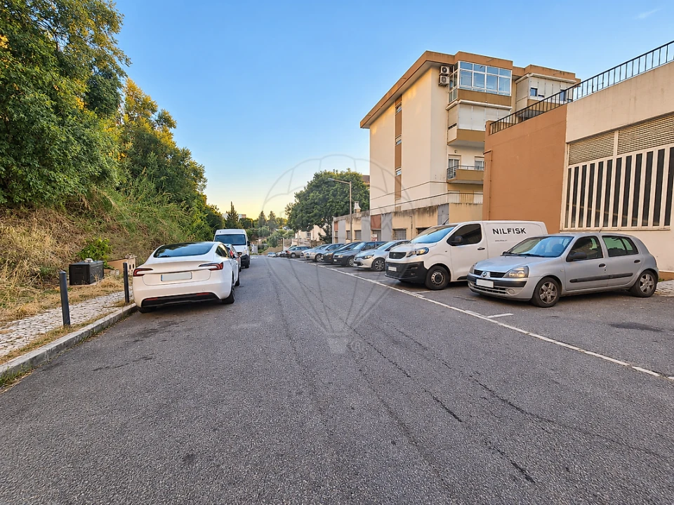Apartamento T3 para Venda em Póvoa de Santa Iria e Forte da Casa Foto 7