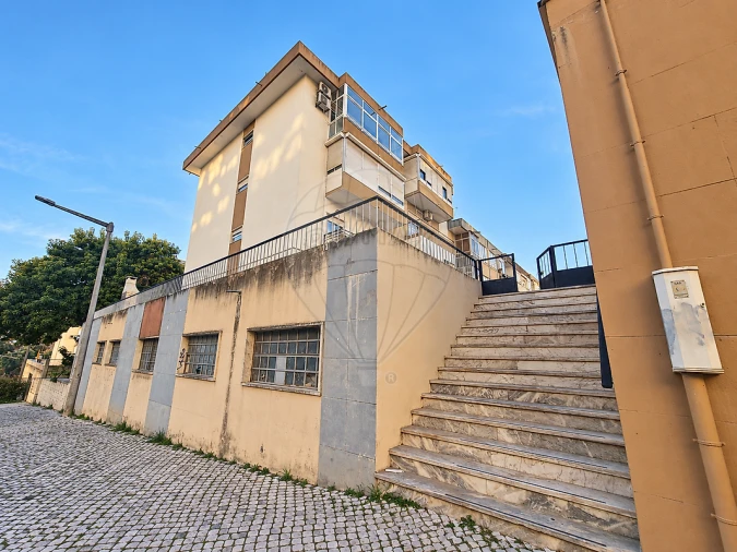 Apartamento T3 para Venda em Póvoa de Santa Iria e Forte da Casa Foto 8