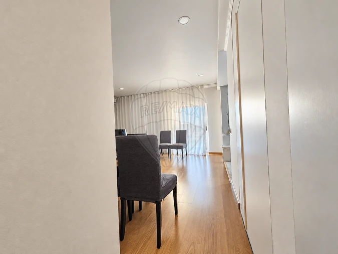 Apartamento T3 para Venda em Póvoa de Santa Iria e Forte da Casa Foto 30