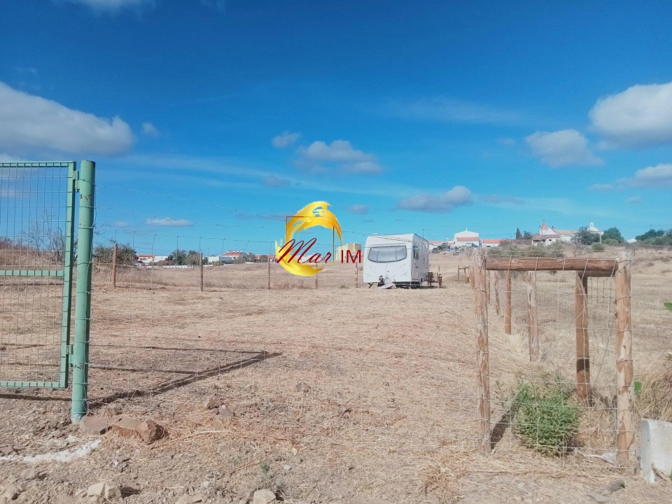 Terreno Agricola ou Rústico para Arrendamento em Azinhal Foto 3