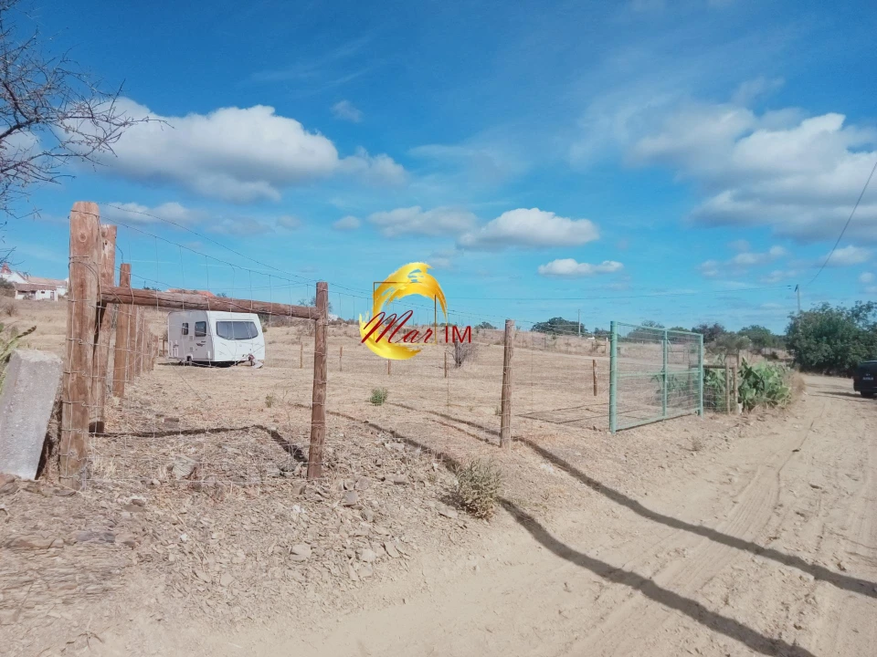 Terreno Agricola ou Rústico para Arrendamento em Azinhal Foto 5