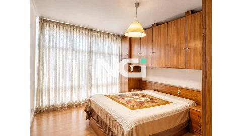 Apartamento T3 para Venda em Urgezes