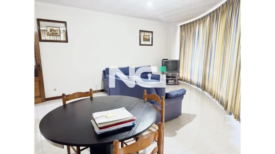 Apartamento T3 para Venda em Urgezes Foto 11