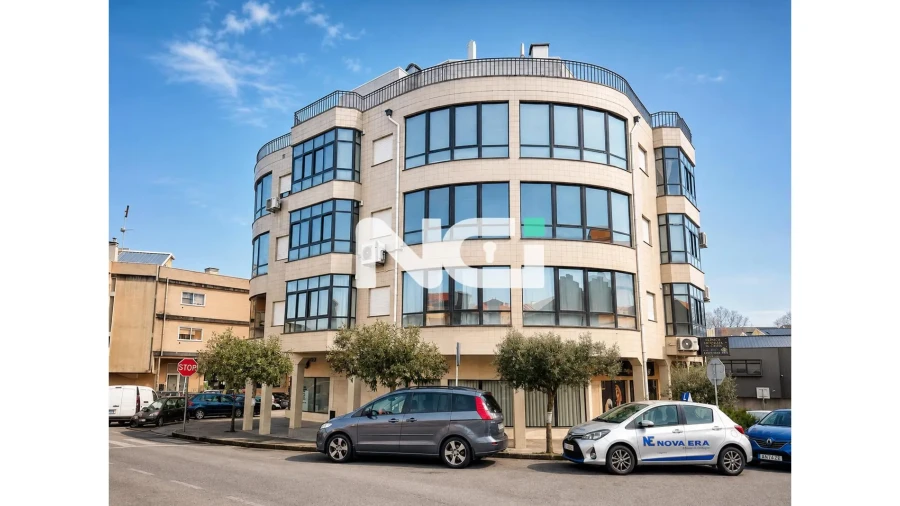 Apartamento T3 para Venda em Urgezes