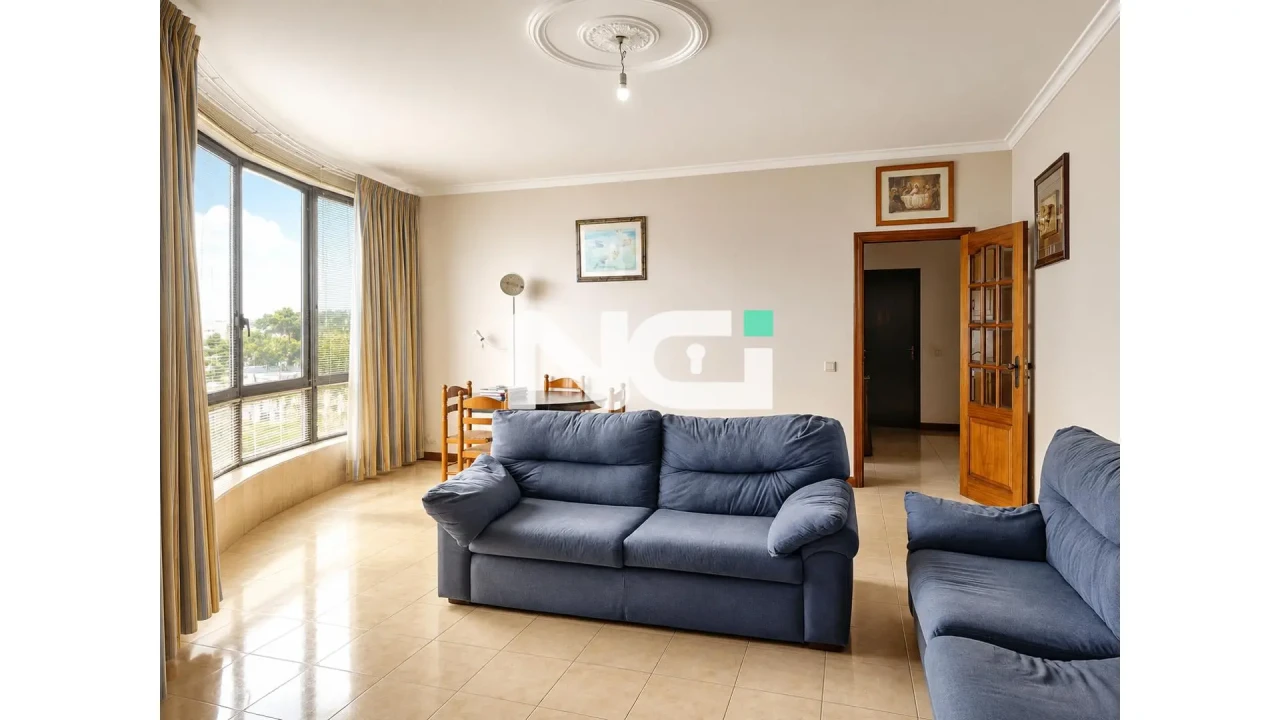 Apartamento T3 para Venda em Urgezes Foto 9