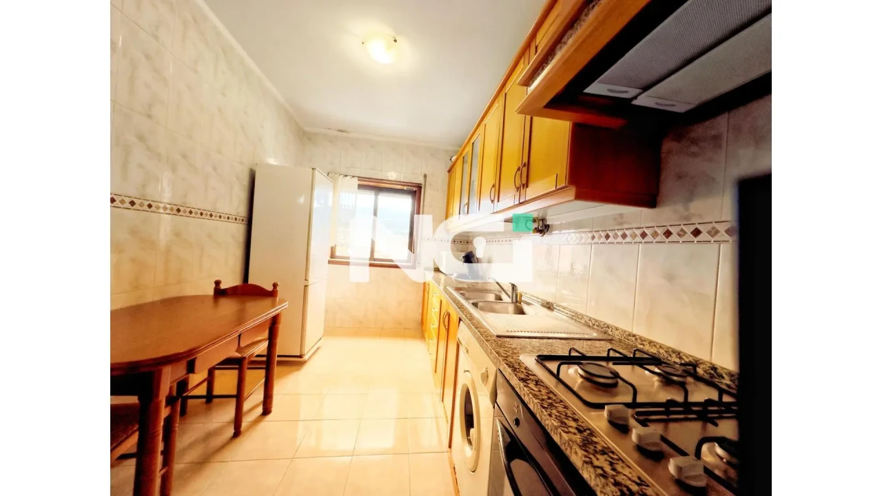 Apartamento T3 para Venda em Urgezes Foto 19
