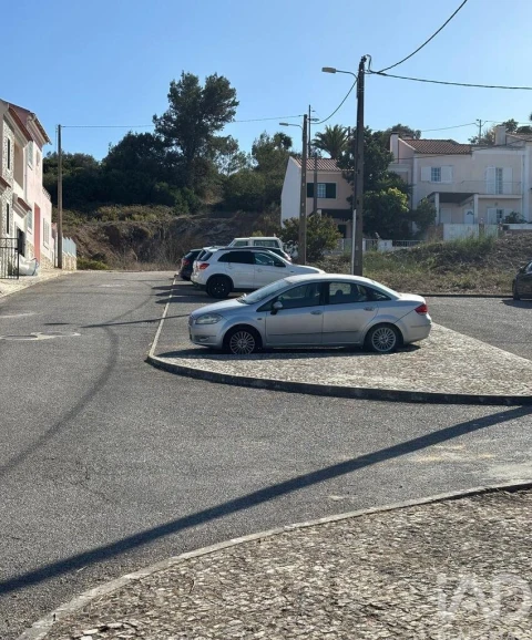 Terreno para Venda em Sesimbra (Castelo)