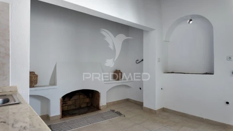 Moradia T4 para Venda em Ferreira do Alentejo e Canhestros