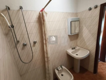 Apartamento T3 para Venda em Charneca de Caparica e Sobreda