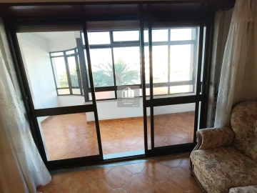 Apartamento T3 para Venda em Charneca de Caparica e Sobreda