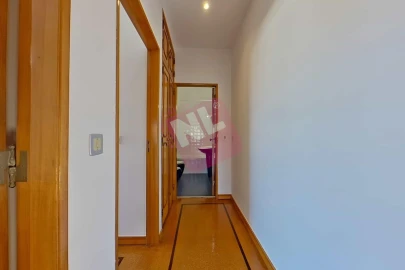 Apartamento T2 para Arrendamento em Lumiar
