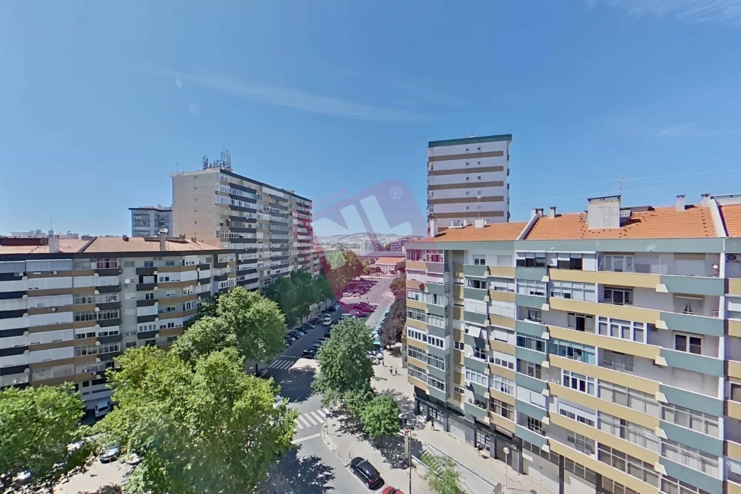 Apartamento T2 para Arrendamento em Lumiar Foto 29