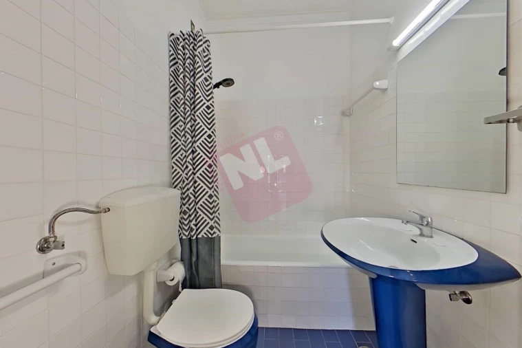 Apartamento T2 para Arrendamento em Lumiar Foto 14