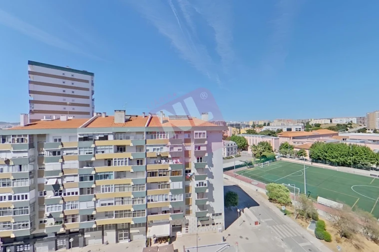 Apartamento T2 para Arrendamento em Lumiar Foto 31