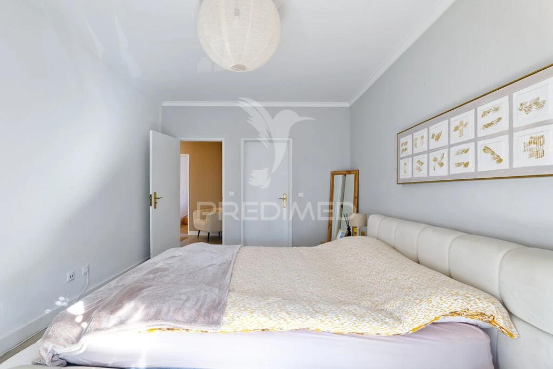 Moradia T2 para Venda em Quinta do Conde Foto 4