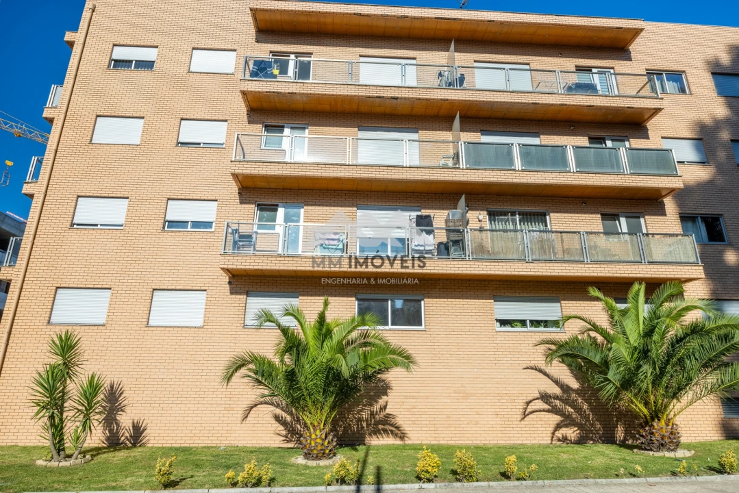 Apartamento T2 para Venda em Custoias Foto 29