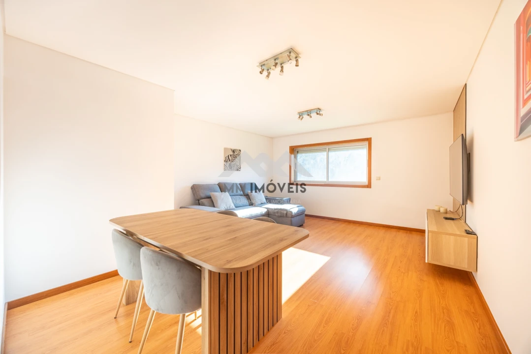 Apartamento T2 para Venda em Custoias Foto 10