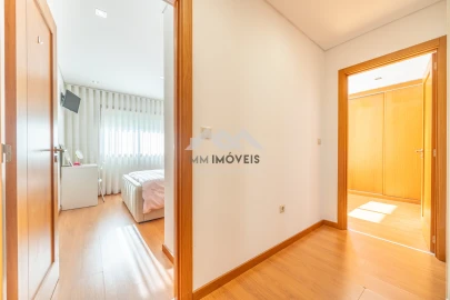 Apartamento T2 para Venda em Custoias