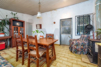 Moradia T3 para Venda em Faro (Sé e São Pedro)