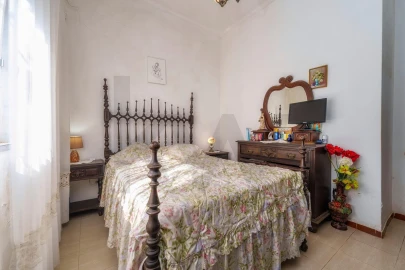 Moradia T3 para Venda em Faro (Sé e São Pedro)