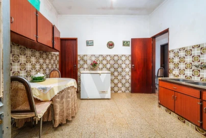 Moradia T3 para Venda em Faro (Sé e São Pedro)