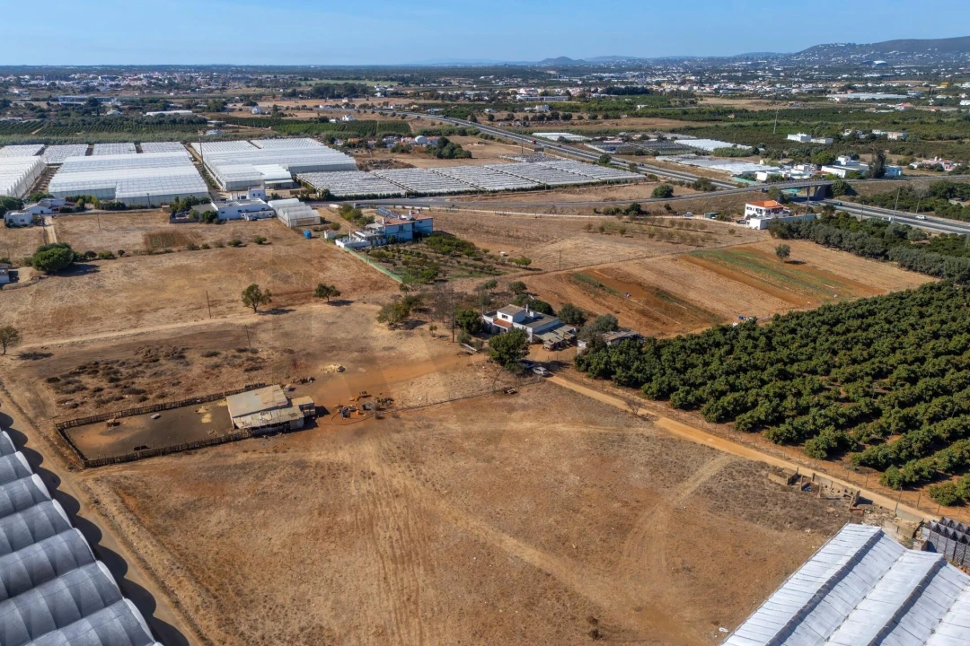 Moradia T3 para Venda em Faro (Sé e São Pedro) Foto 48