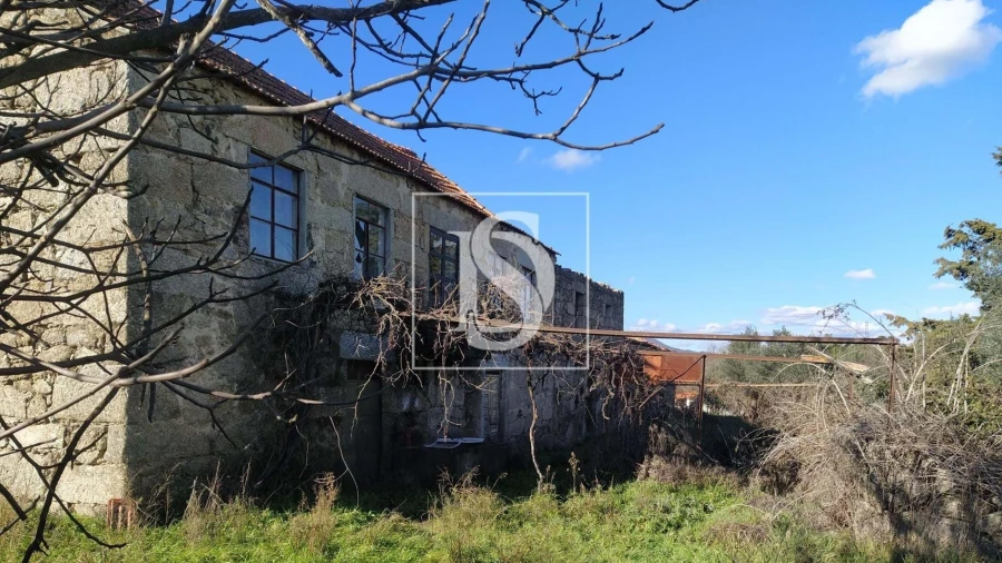 Moradia T4 para Venda em Caria