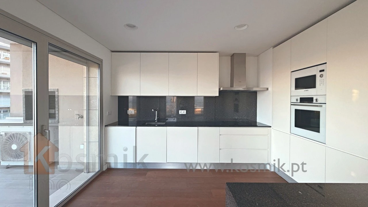 Apartamento T4 para Venda em Seixal, Arrentela e Aldeia de Paio Pires Foto 21