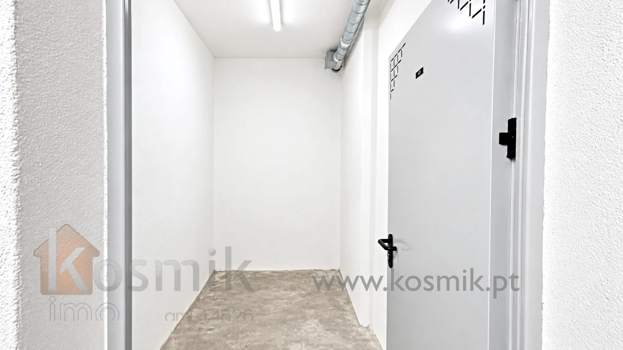Apartamento T4 para Venda em Seixal, Arrentela e Aldeia de Paio Pires Foto 54