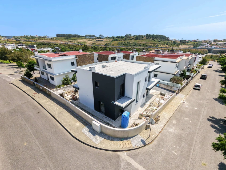 Moradia T4 para Venda em Mafra Foto 3