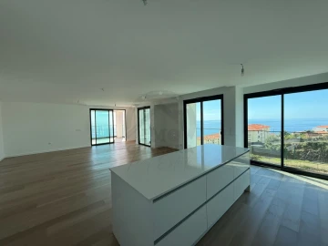 Apartamento T3 para Venda em Caniço