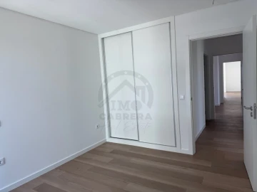Apartamento T3 para Venda em Caniço