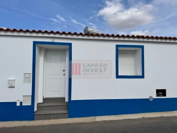 Moradia T2 para Venda em Panoias e Conceição