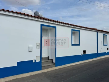 Moradia T2 para Venda em Panoias e Conceição