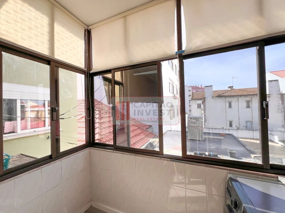 Apartamento T2 para Venda em Barreiro e Lavradio Foto 26