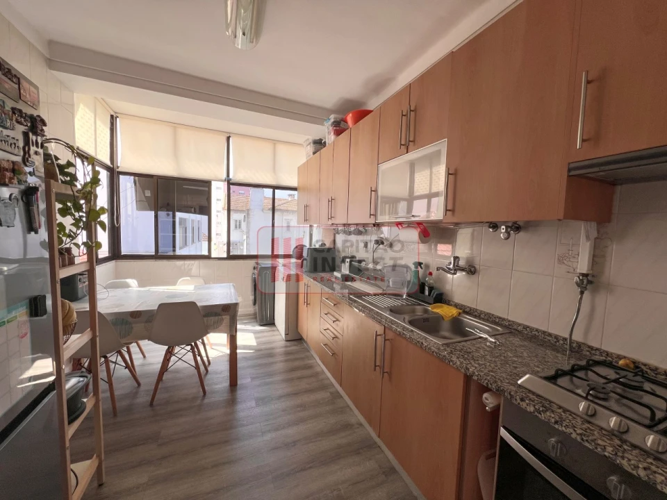 Apartamento T2 para Venda em Barreiro e Lavradio Foto 20