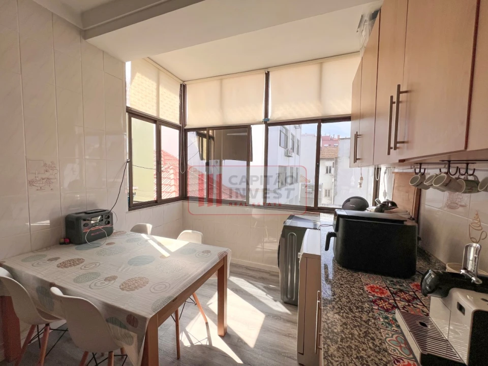 Apartamento T2 para Venda em Barreiro e Lavradio Foto 24