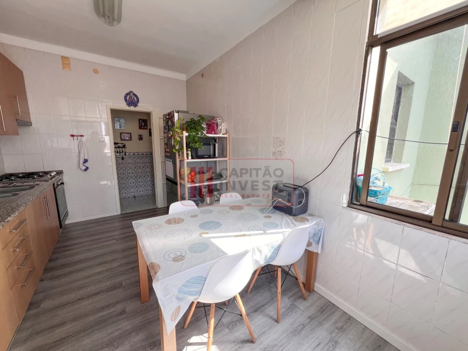 Apartamento T2 para Venda em Barreiro e Lavradio Foto 29