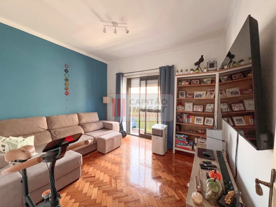 Apartamento T2 para Venda em Barreiro e Lavradio Foto 1