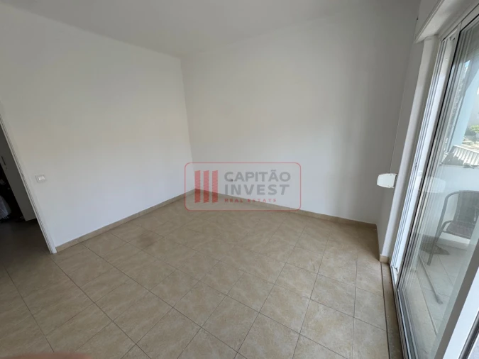 Apartamento T2 para Venda em Costa da Caparica Foto 30