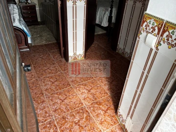 Moradia T1 para Venda em Santa Cruz
