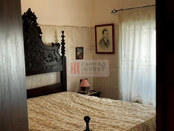 Moradia T1 para Venda em Santa Cruz