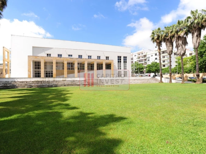 Apartamento T3 para Venda em Almada, Cova da Piedade, Pragal e Cacilhas Foto 40