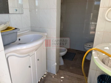 Moradia T3 para Venda em Moncarapacho e Fuseta