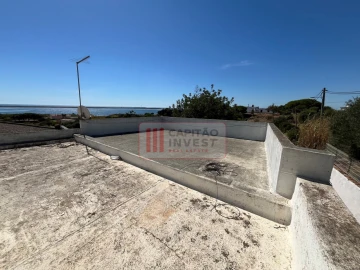 Moradia T3 para Venda em Moncarapacho e Fuseta