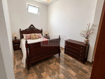 Moradia T3 para Venda em Moncarapacho e Fuseta