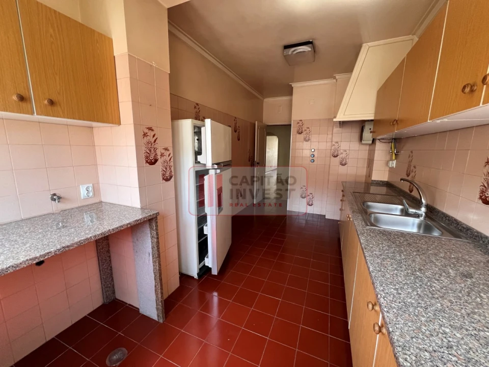 Apartamento T2 para Venda em Benfica Foto 20