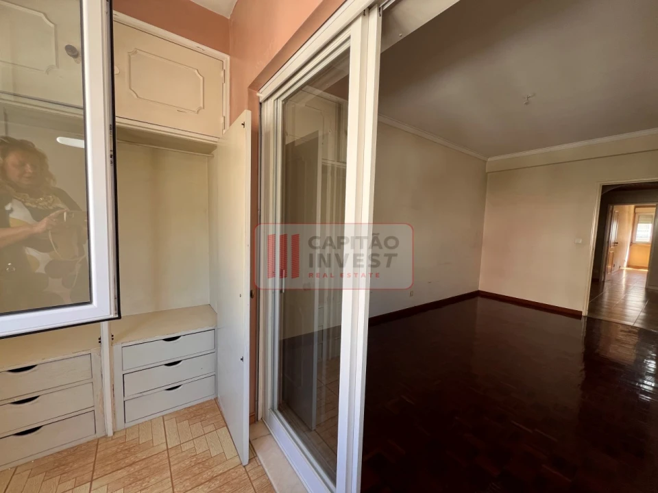 Apartamento T2 para Venda em Benfica Foto 27