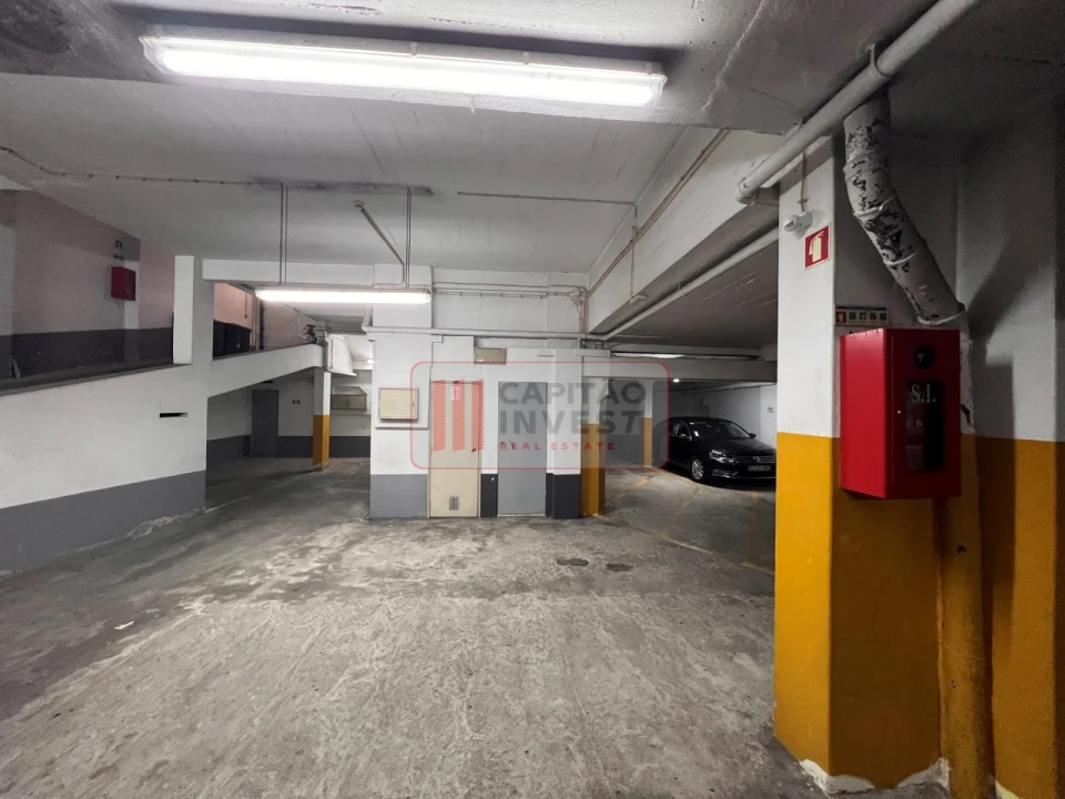 Apartamento T2 para Venda em Benfica Foto 57